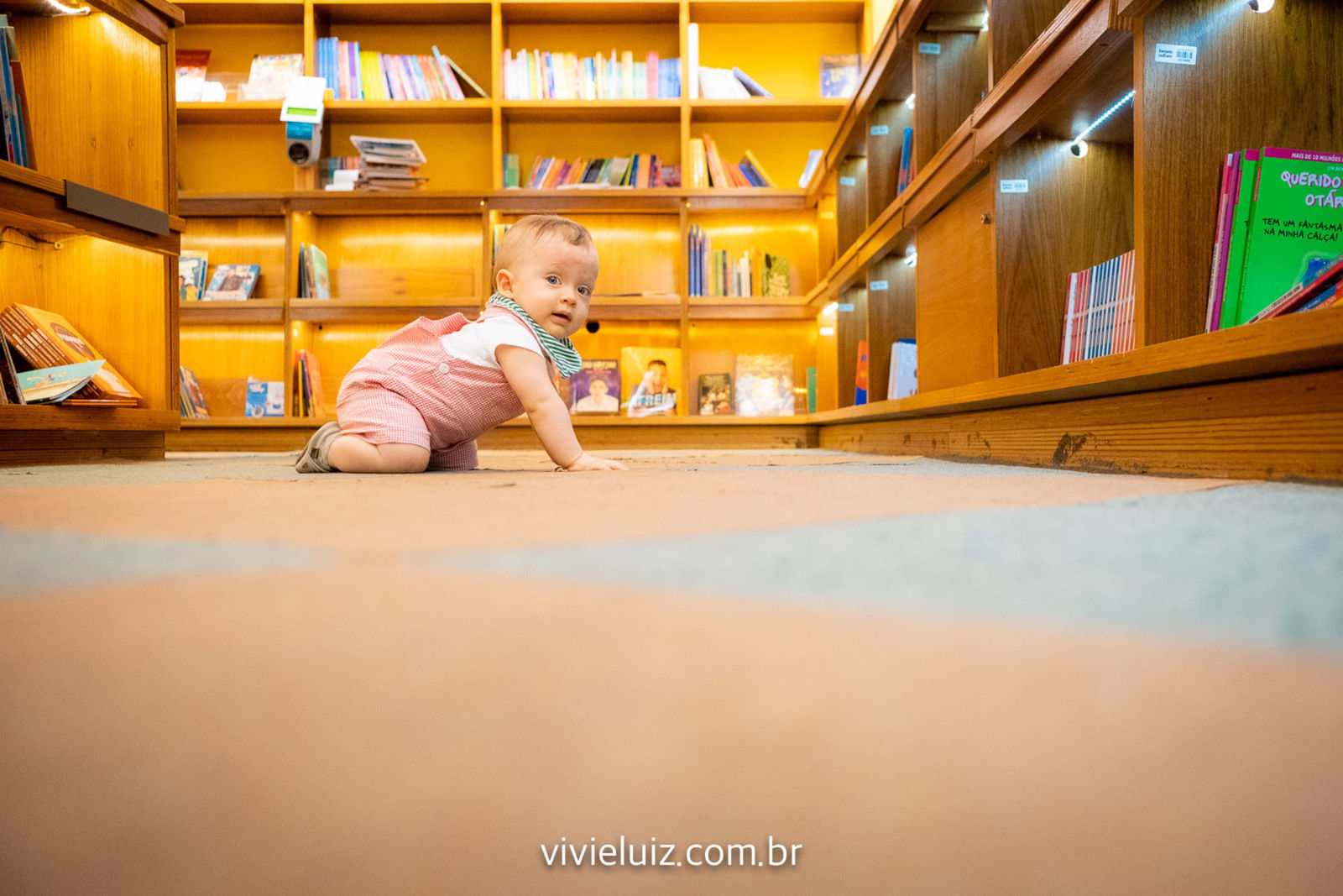 Foto Martim na livraria Foto Martim na livraria - Imagem 10