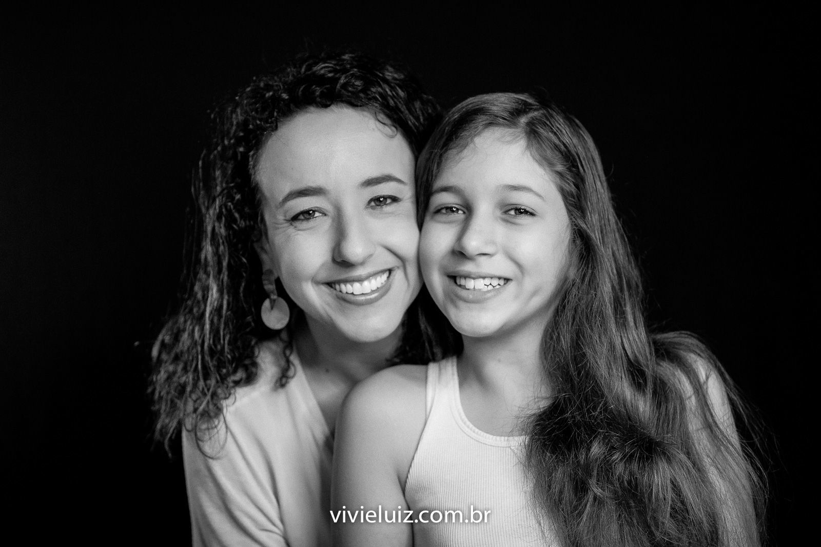 Foto Retratos do dia das mães (nossa família) - Imagem 1