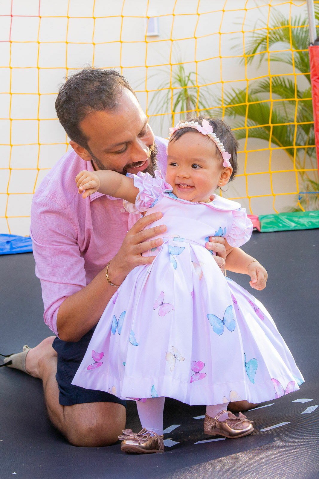 Foto Celebrando um Ano de Amor e Alegria com a Pequena Flor, Hanna Foto Celebrando um Ano de Amor e Alegria com a Pequena Flor, Hanna - Imagem 20