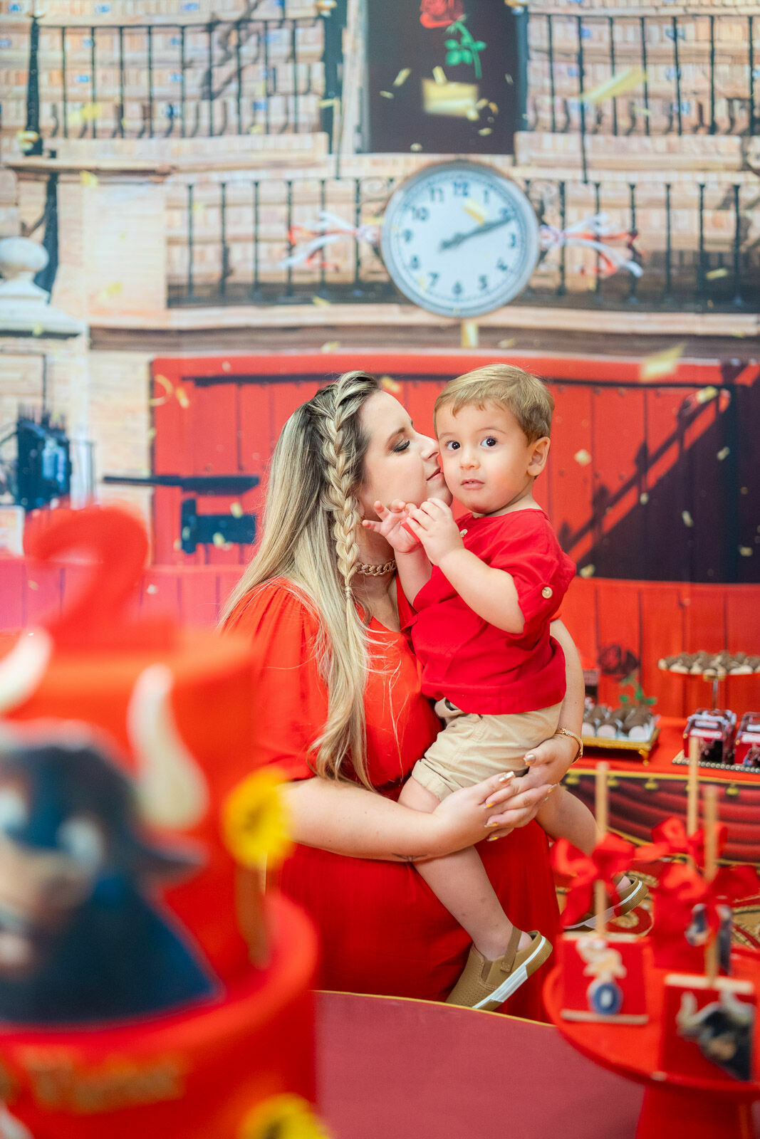 Foto Dois aninhos do João Victor: uma aventura com o Touro Ferdinando Foto Dois aninhos do João Victor: uma aventura com o Touro Ferdinando - Imagem 21