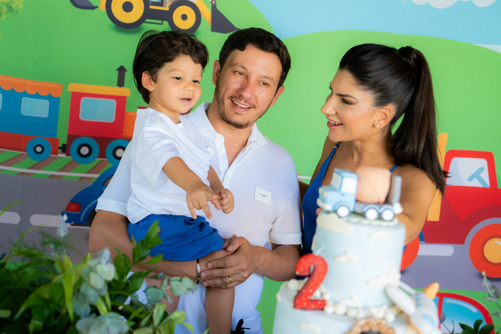 Foto Festa infantil em Brasília com tema meios de transporte: o aniversário de 2 anos do José foi cheio de cor, trator e alegria! Foto Festa infantil em Brasília com tema meios de transporte: o aniversário de 2 anos do José foi cheio de cor, trator e alegria! - Imagem 0