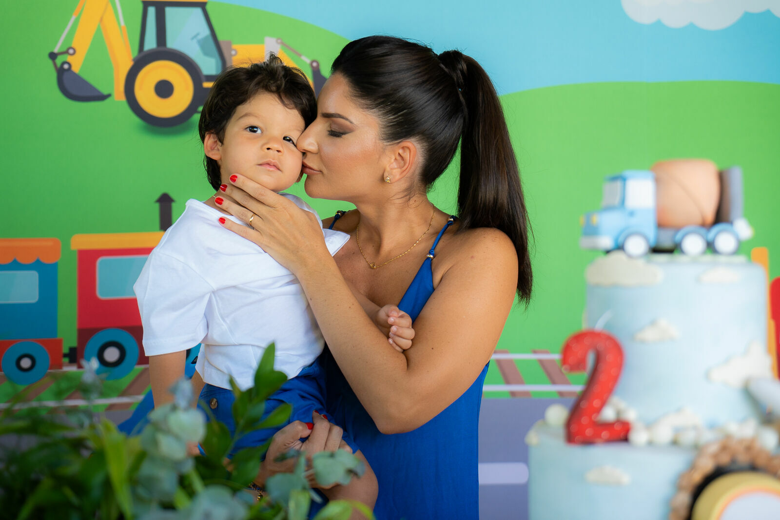 Foto Festa infantil em Brasília com tema meios de transporte: o aniversário de 2 anos do José foi cheio de cor, trator e alegria! Foto Festa infantil em Brasília com tema meios de transporte: o aniversário de 2 anos do José foi cheio de cor, trator e alegria! - Imagem 11