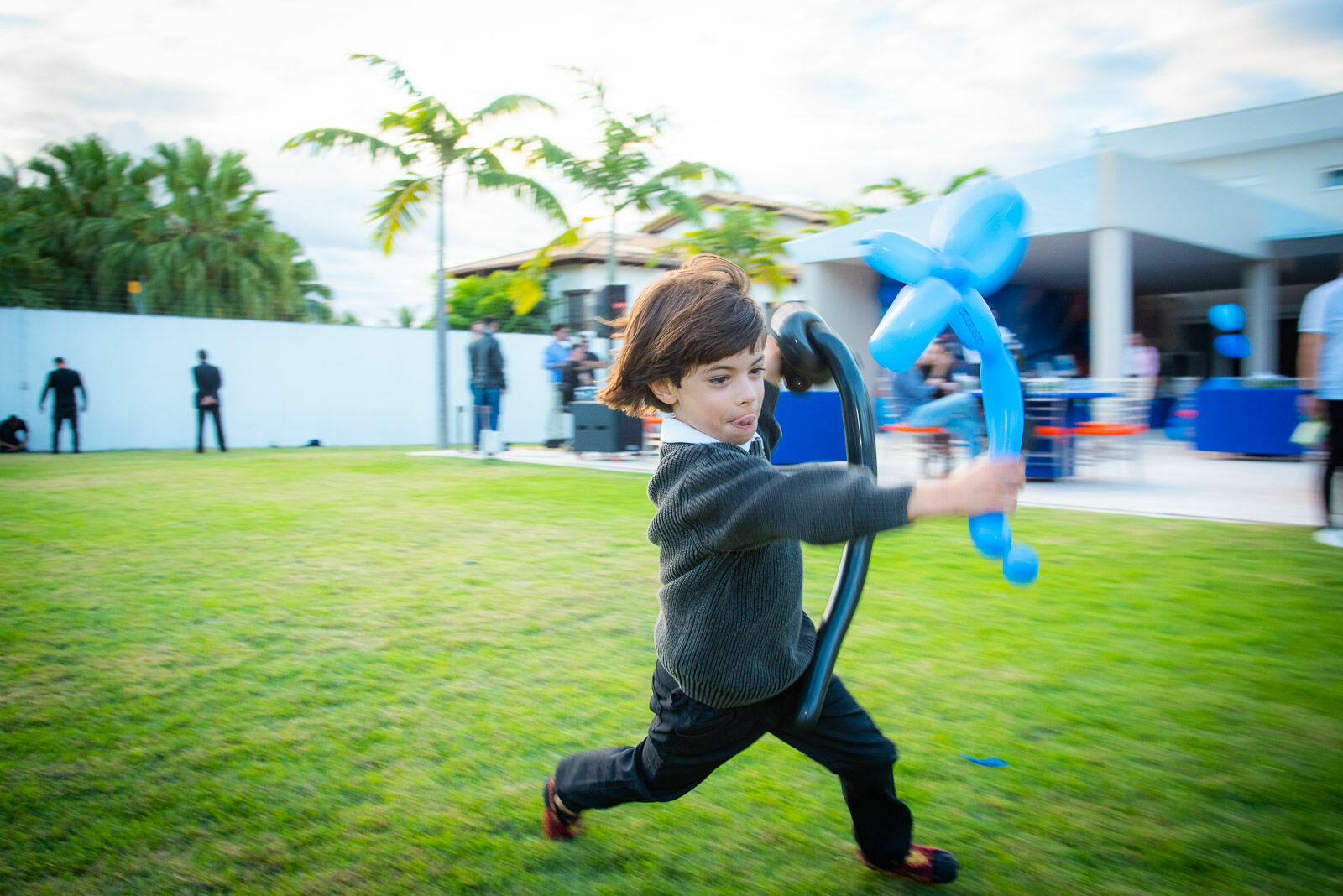 Foto Aniversário infantil em casa: os 6 anos do Vitor com tema de avião e muita emoção Foto Aniversário infantil em casa: os 6 anos do Vitor com tema de avião e muita emoção - Imagem 51