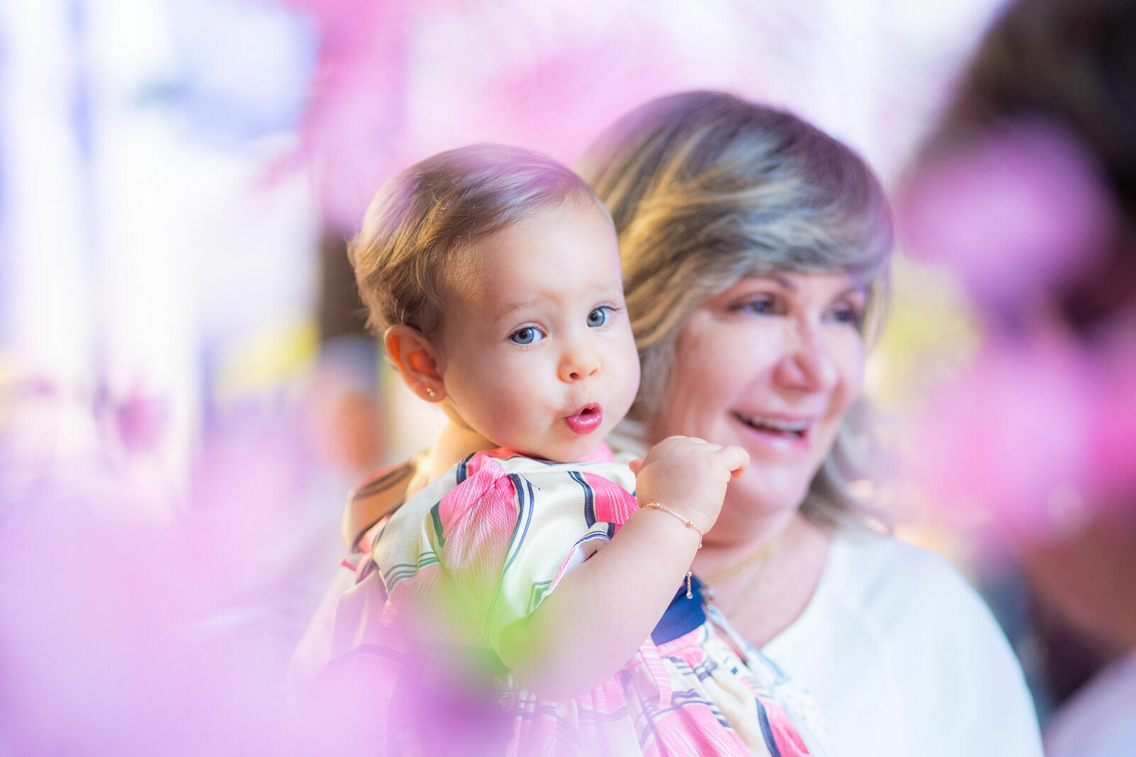 Foto Fotografia de aniversário infantil em Brasília: 1 aninho da Aninha com uma família pra lá de especial Foto Fotografia de aniversário infantil em Brasília: 1 aninho da Aninha com uma família pra lá de especial - Imagem 50