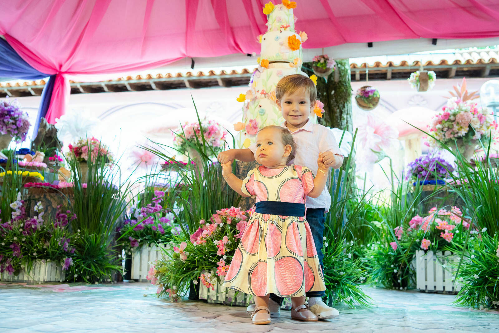 Foto Fotografia de aniversário infantil em Brasília: 1 aninho da Aninha com uma família pra lá de especial Foto Fotografia de aniversário infantil em Brasília: 1 aninho da Aninha com uma família pra lá de especial - Imagem 5