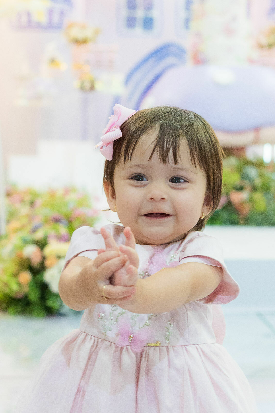 Foto Aniversário de 1 ano da Beatriz encanta com jardim mágico e muita alegria na Amoreira Park Foto Aniversário de 1 ano da Beatriz encanta com jardim mágico e muita alegria na Amoreira Park - Imagem 31