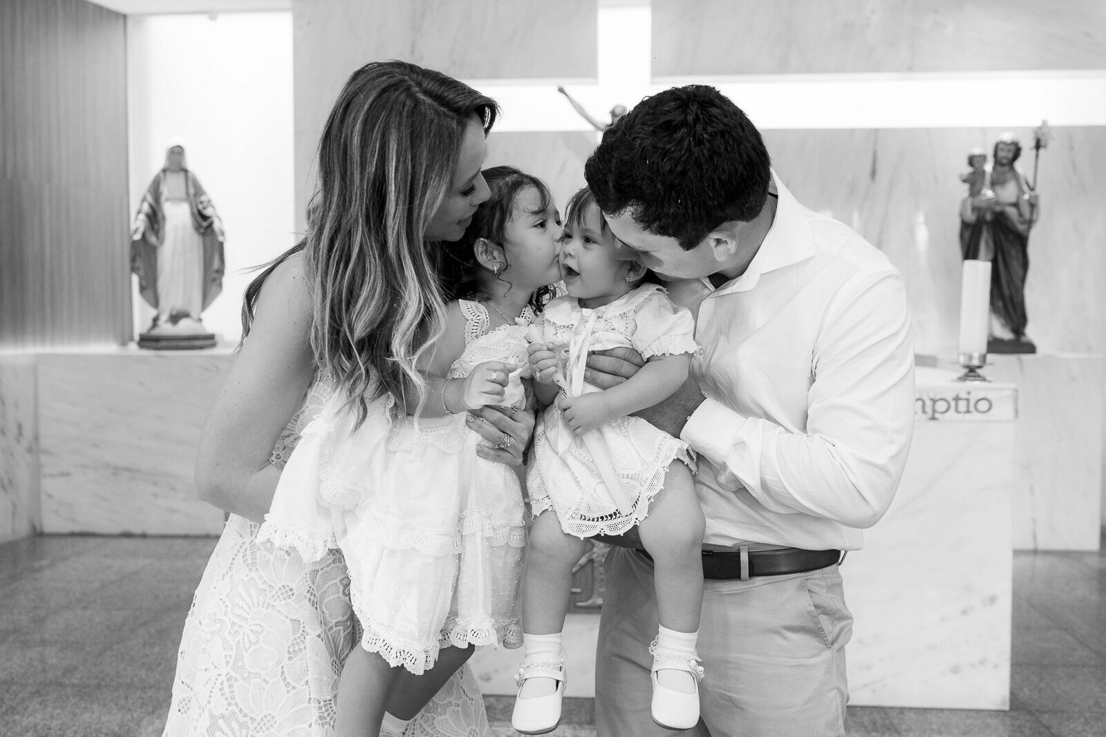 Foto O batizado da Beatriz, na Capela São José, foi puro amor. Foto O batizado da Beatriz, na Capela São José, foi puro amor. - Imagem 39