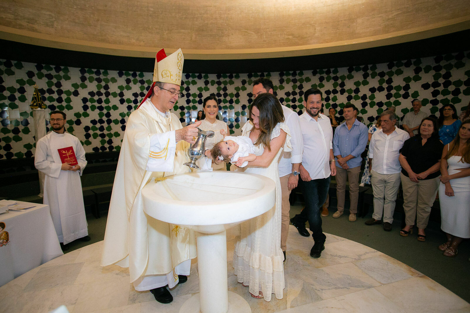 Foto Nicole foi batizada no coração de Brasília — e no coração de todos nós Foto Nicole foi batizada no coração de Brasília — e no coração de todos nós - Imagem 8