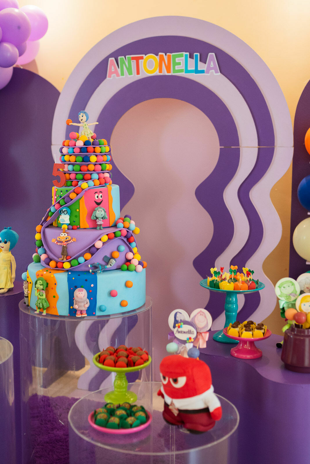 Foto Aniversário de 5 anos da Antonella tem tema Divertidamente e momentos marcantes com os personagens Foto Aniversário de 5 anos da Antonella tem tema Divertidamente e momentos marcantes com os personagens - Imagem 5