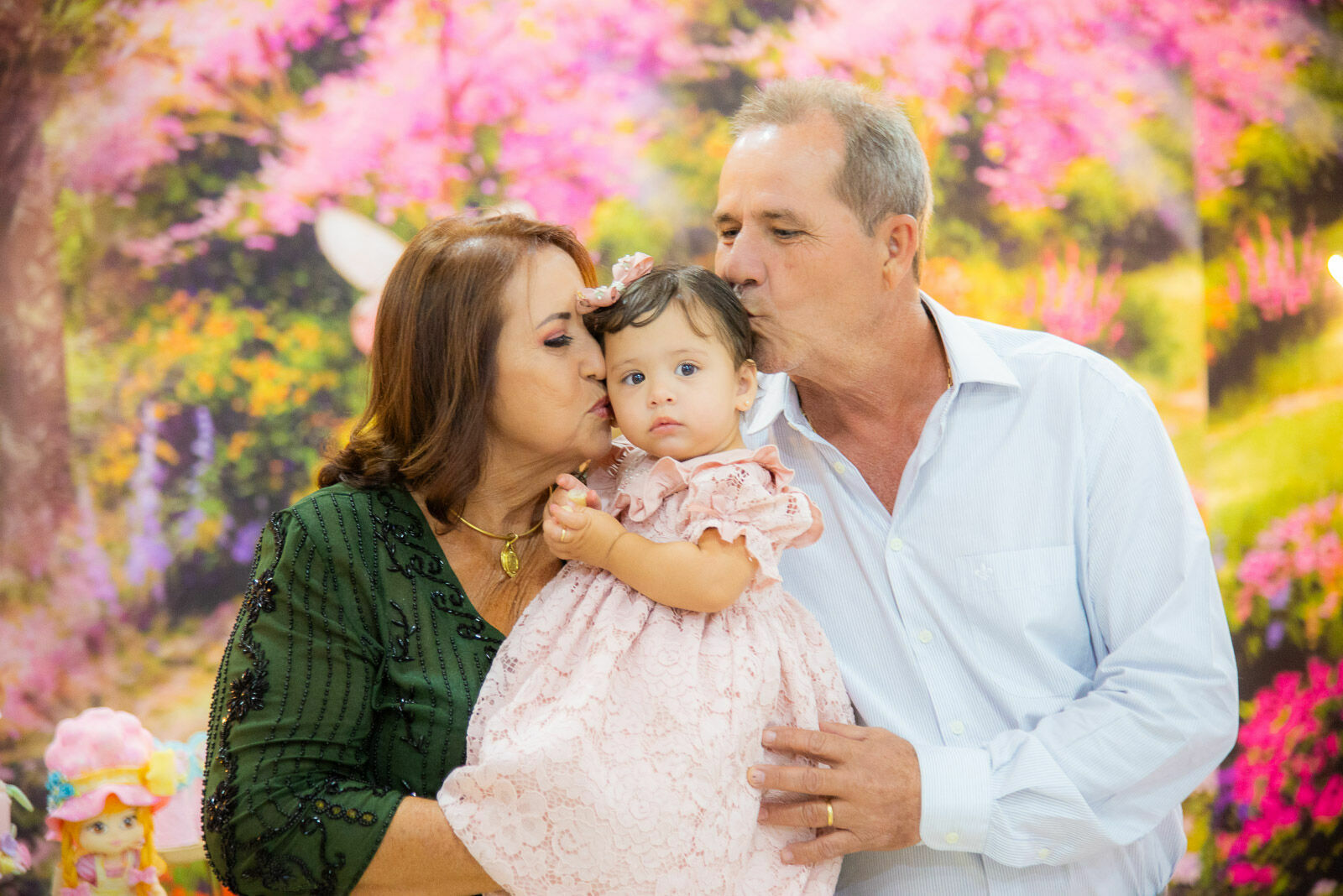 Foto Com um aninho, Liz já era a flor mais rara do seu próprio jardim. Foto Com um aninho, Liz já era a flor mais rara do seu próprio jardim. - Imagem 11