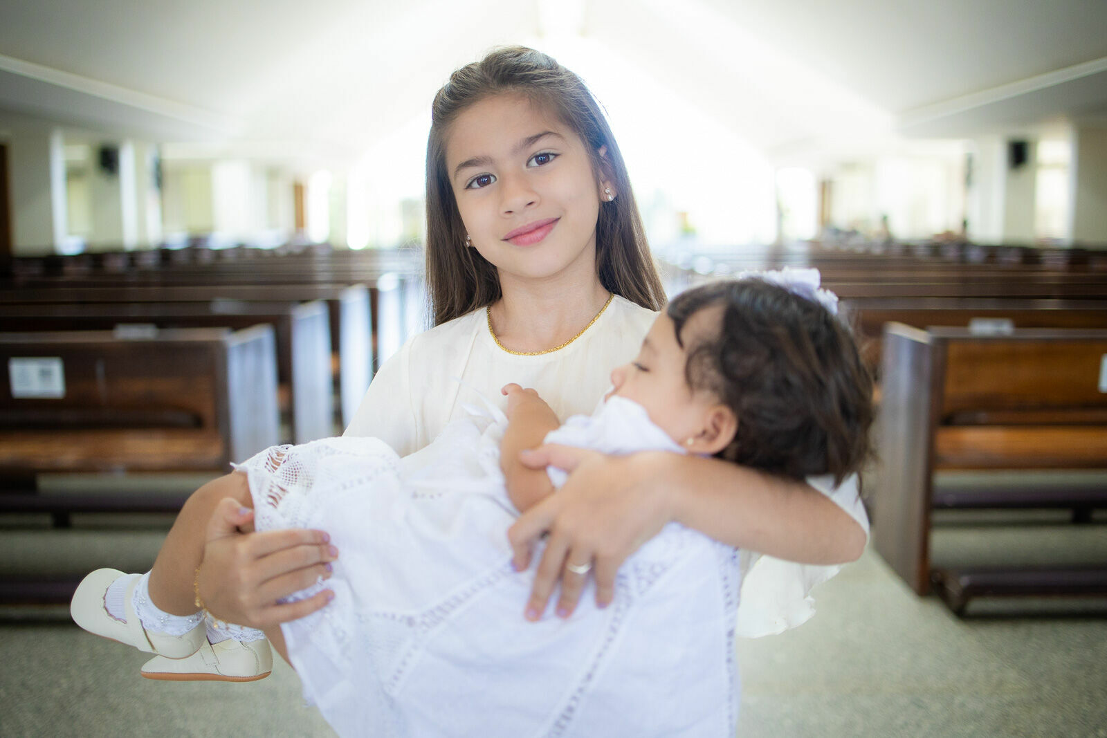 Foto O Batizado Encantador da Liz na Igreja Perpétuo Socorro Foto O Batizado Encantador da Liz na Igreja Perpétuo Socorro - Imagem 1